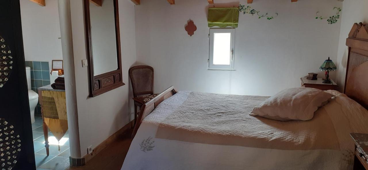 Maison De Campagne L'Etang Сейан Екстериор снимка